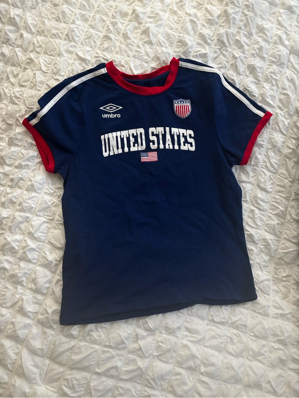 Umbro Navy Short-Sleeve 'United States' Tee with Red Trim Size Medium Blokecore